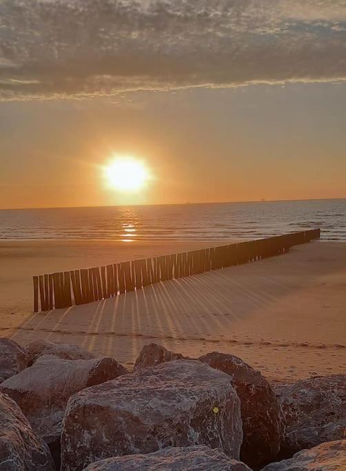 Le Clemenceau Appart-Calais Nord-Balcon-Plage Bagian luar foto